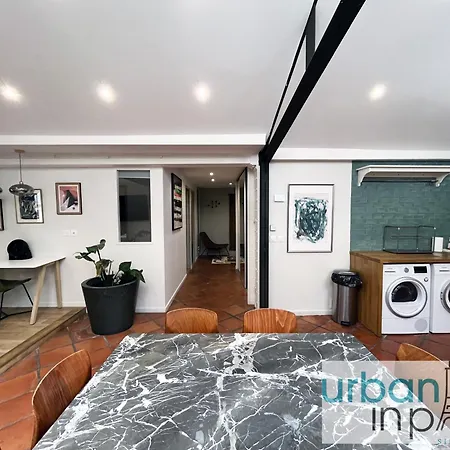 Apartment Urbanflat 161 - Spacious Rue De Paradis